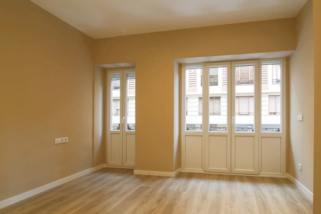 Colocadores de Parquet, Puertas y Reformas — trabajo 2